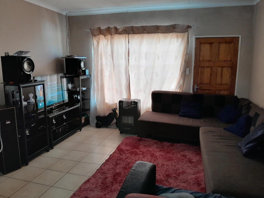 2 Bedroom Property for Sale in Kathu Northern Cape